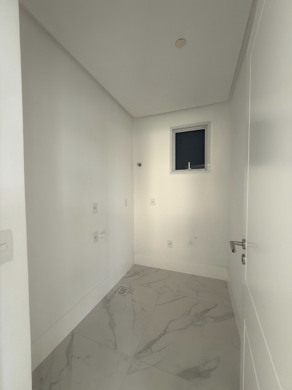 Apartamento 4 suítes em Centro — Centro, Itapema