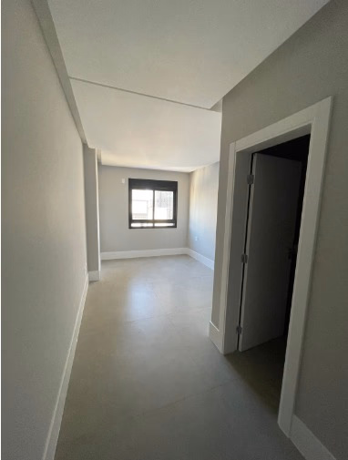 Apartamento 4 suítes em Meia Praia — Meia Praia, Itapema