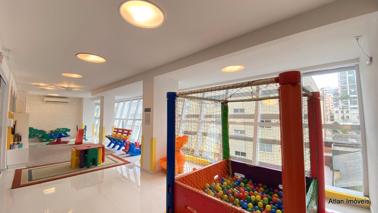 Apartamento a venda em Meia Praia Itapema-SC (11)