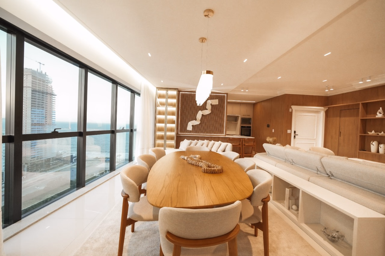 Apartamento 4 suítes em Meia Praia — Meia Praia, Itapema