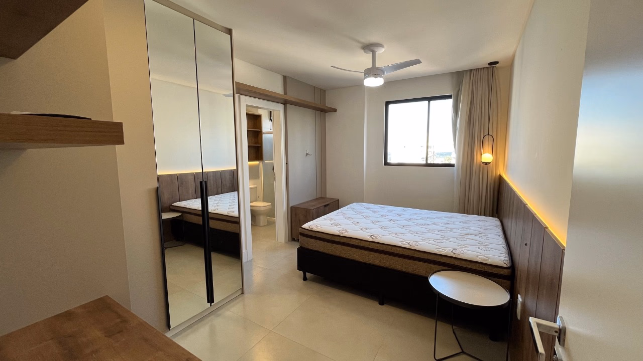 Apartamento 4 suítes em Meia Praia — Meia Praia, Itapema