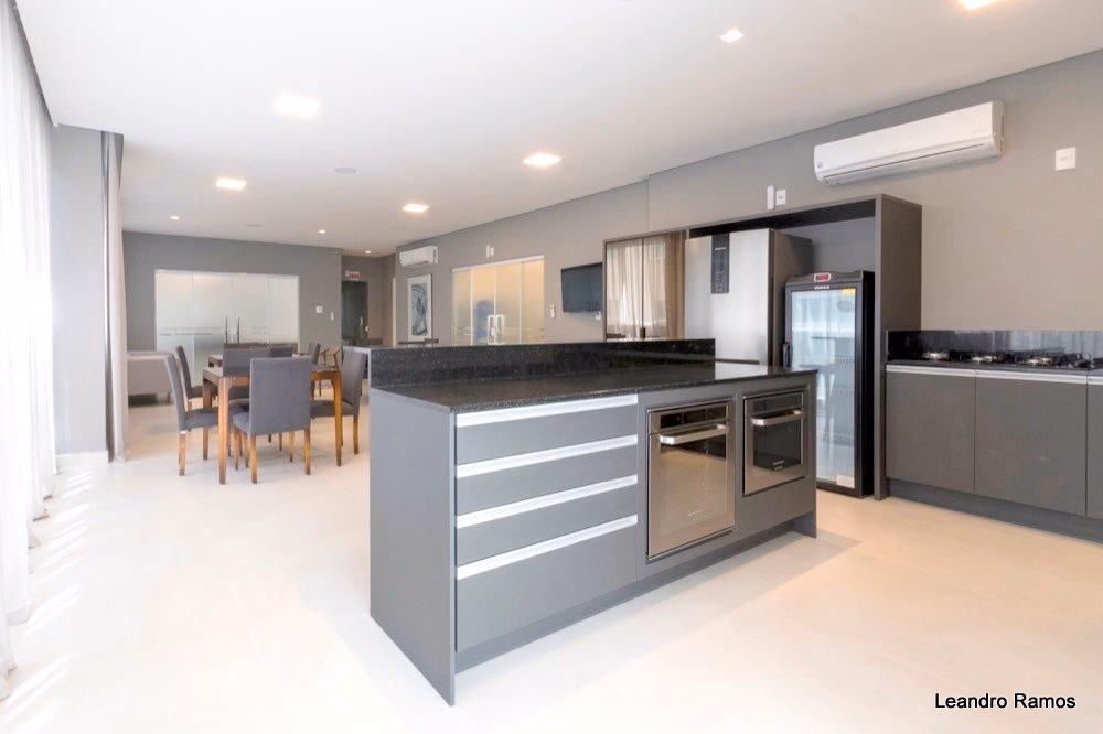 Place Vendome Residence - Rua 234, Bairro Meia Praia, Itapema - SC (1)
