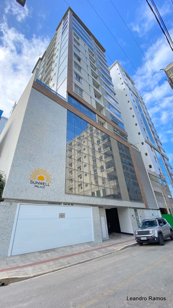 Sunwell Palace Residence — Meia Praia