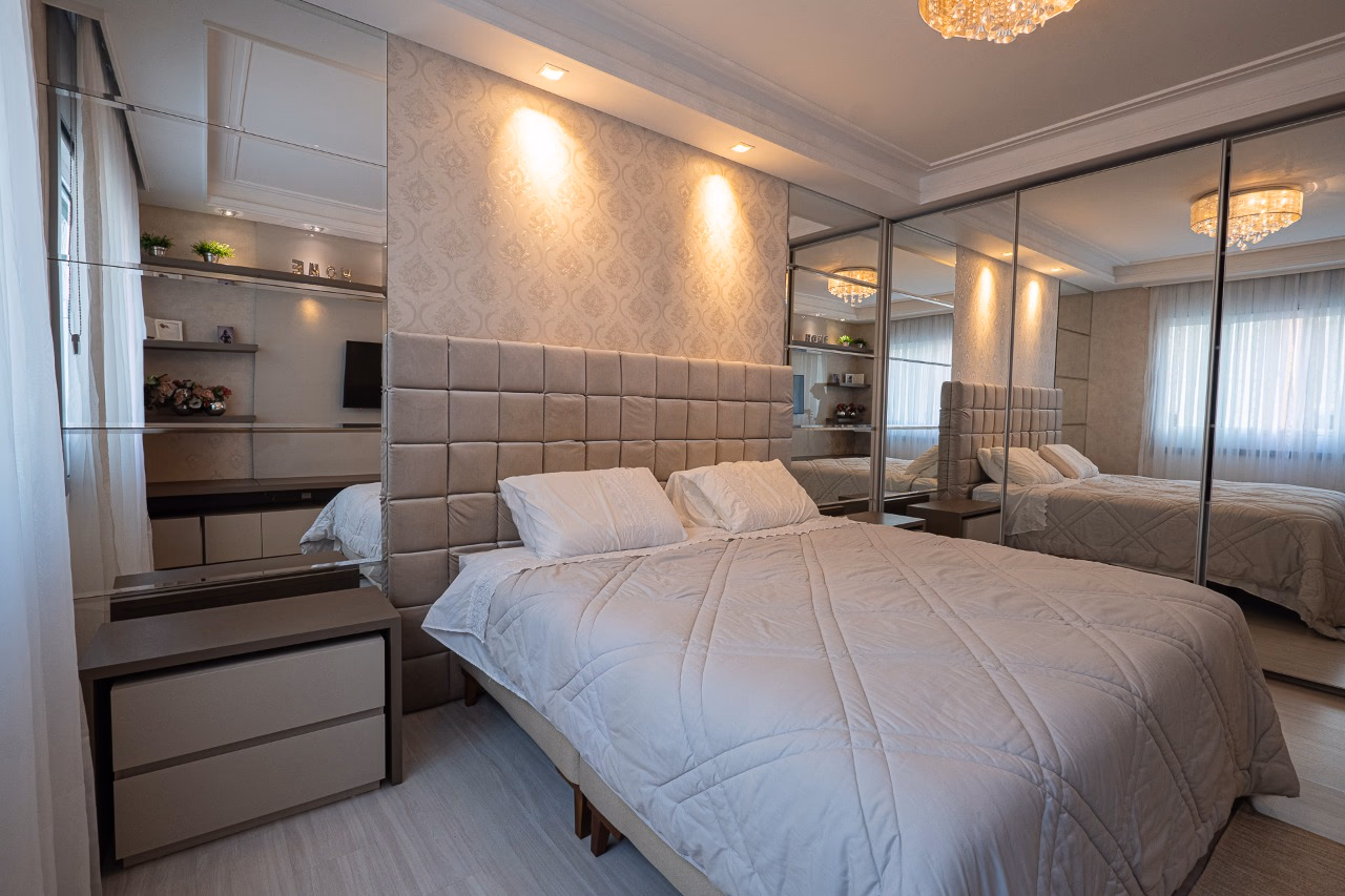 Apartamento 4 suítes em Meia Praia — Meia Praia, Itapema