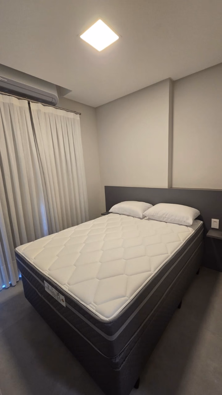 Imóvel 1 suíte em Meia Praia — Meia Praia, Itapema