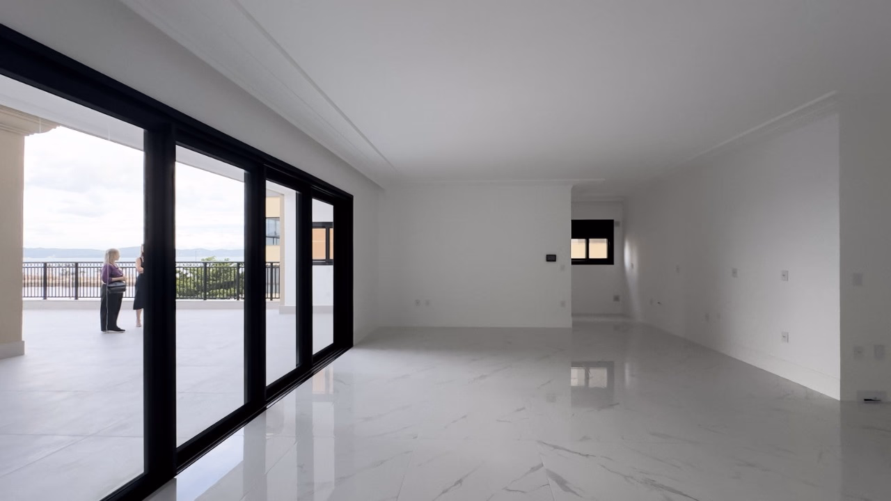 Apartamento 3 suítes em Centro — Centro, Itapema