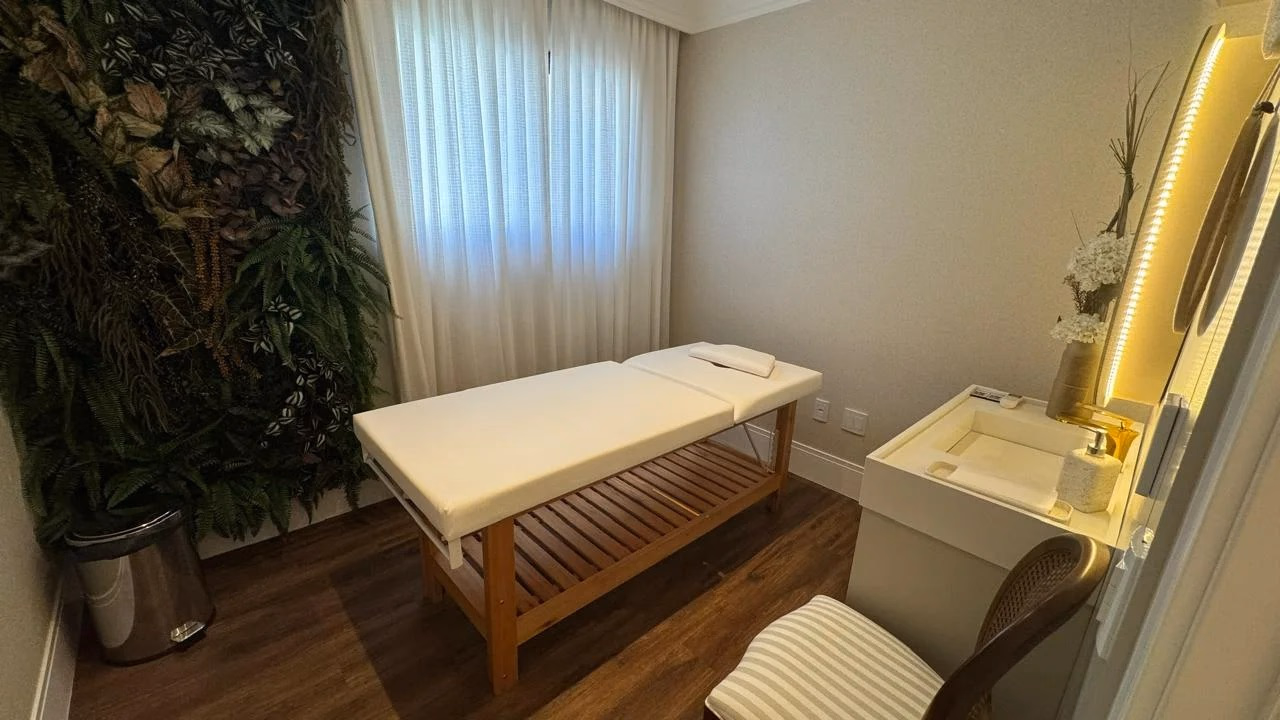 Apartamento a venda, em Meia Praia, Itapema-SC, Res