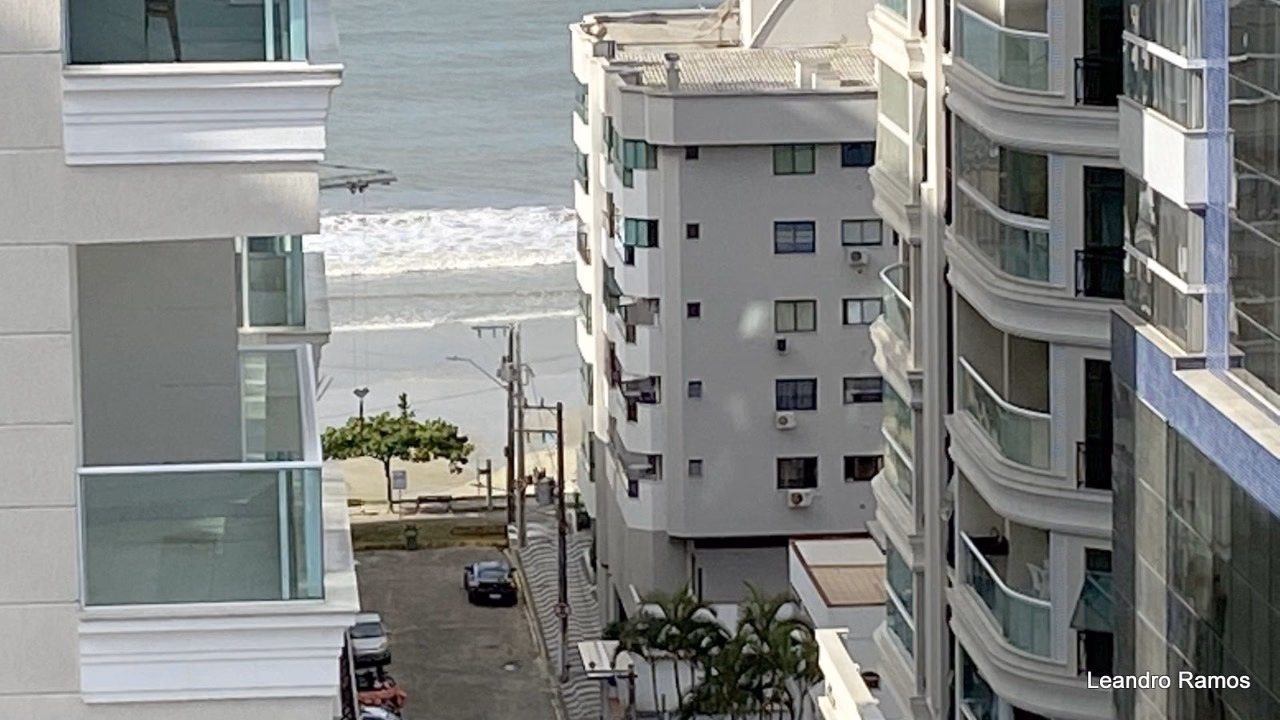 Apartamento 3 suítes em Meia Praia — Meia Praia, Itapema