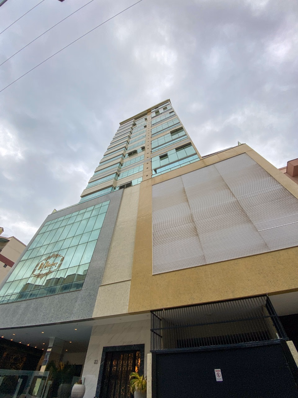 El Shaday Residence — Meia Praia