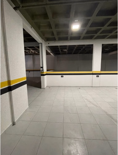Apartamento 4 suítes em Meia Praia — Meia Praia, Itapema
