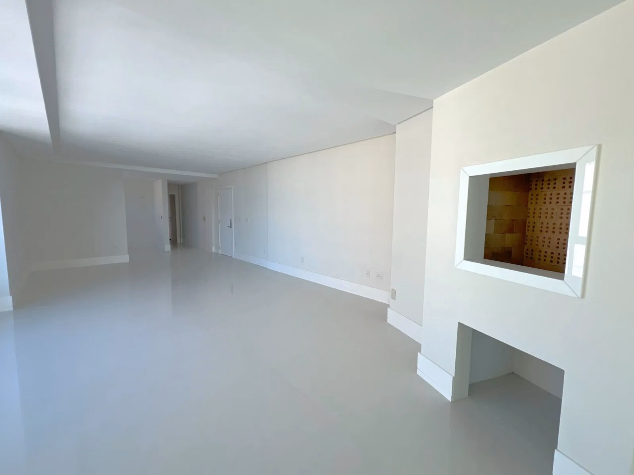Apartamento 4 suítes em Centro — Centro, Itapema
