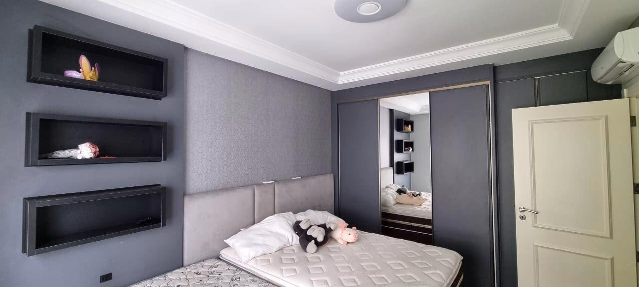 Apartamento 4 suítes em Meia Praia — Meia Praia, Itapema