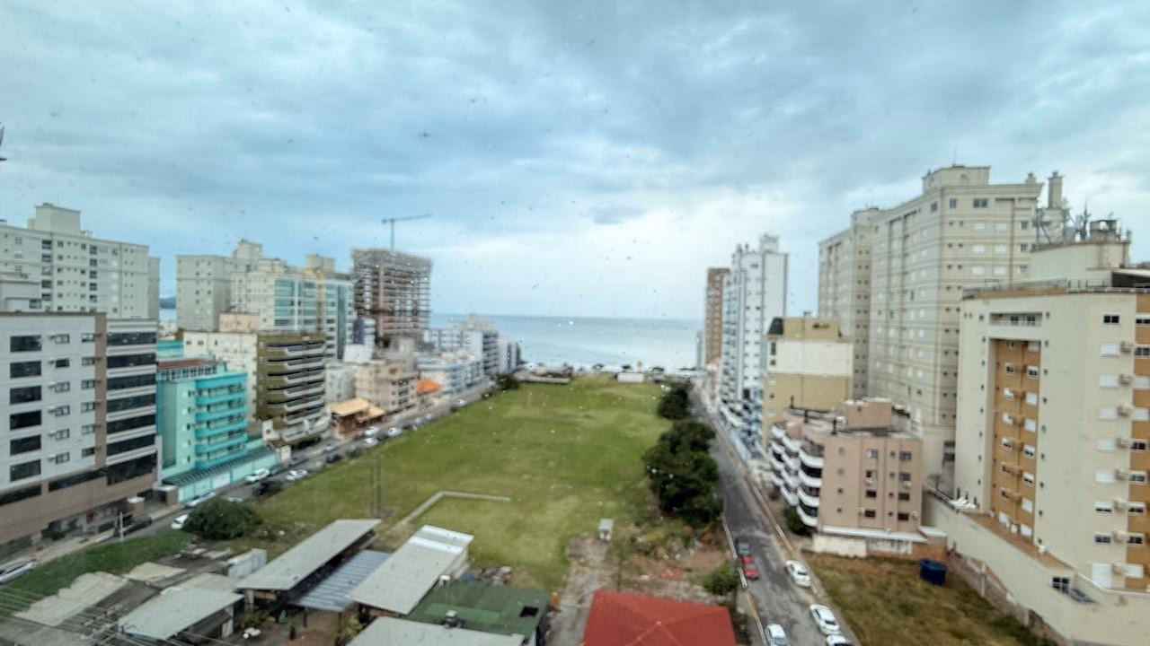 Apartamento 4 suítes em Meia Praia — Meia Praia, Itapema