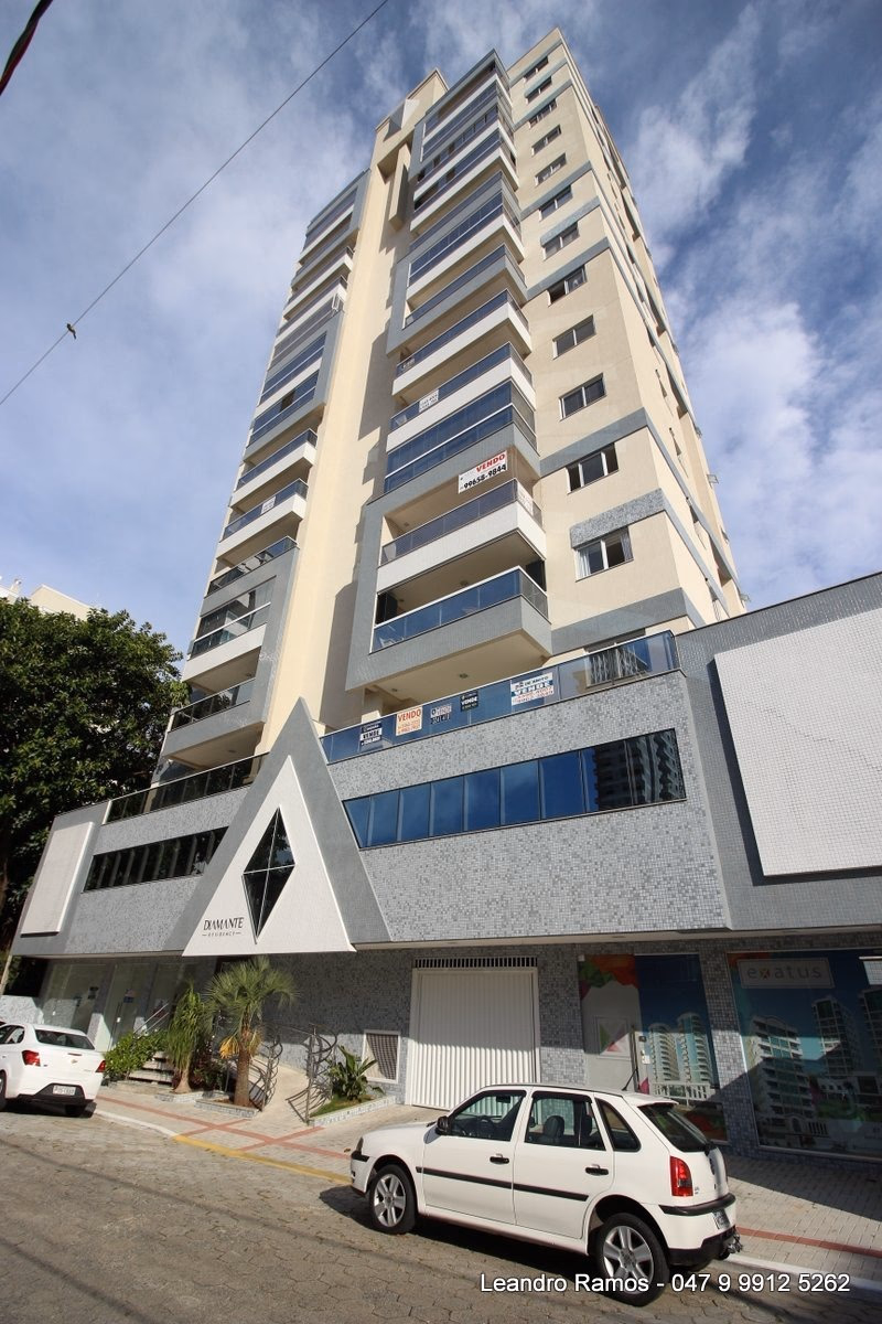 Diamante Residencial — Meia Praia
