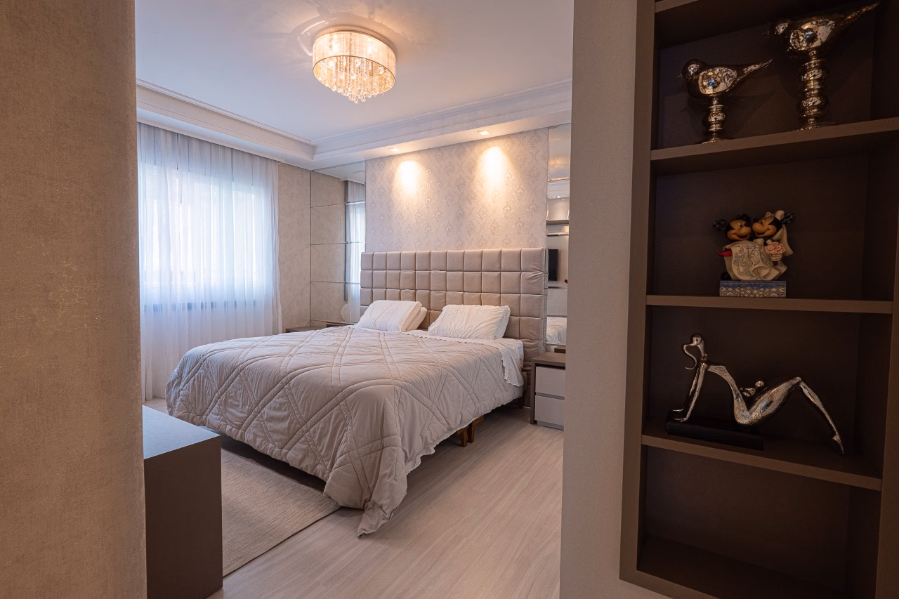 Apartamento 4 suítes em Meia Praia — Meia Praia, Itapema