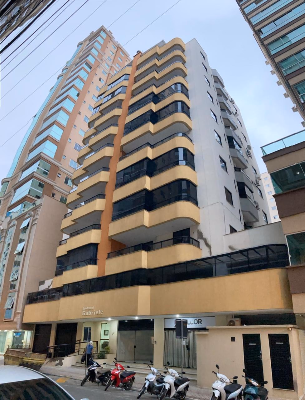 Gabriele Residencial — Meia Praia