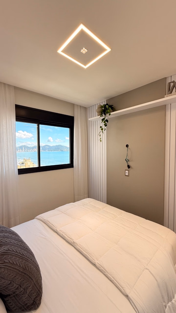 Apartamento 3 suítes em Meia Praia — Meia Praia, Itapema