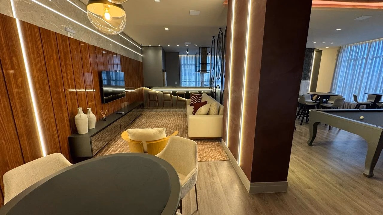 Residencial Zurich, Rua 212, Bairro Meia Praia, Itapema - SC (15)