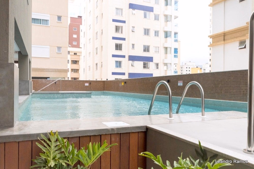 Place Vendome Residence - Rua 234, Bairro Meia Praia, Itapema - SC (19)
