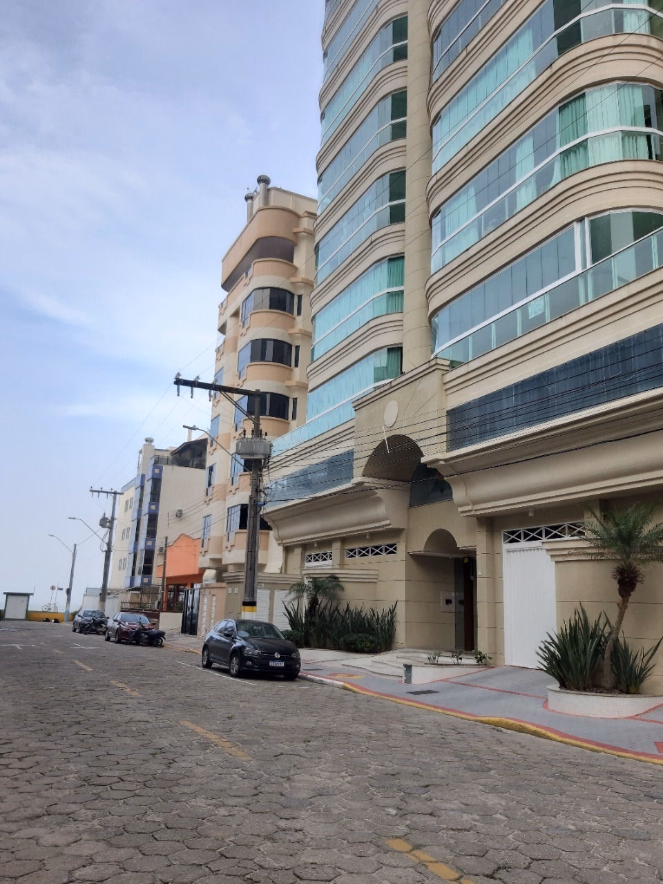 Sun Tower Residence — Meia Praia