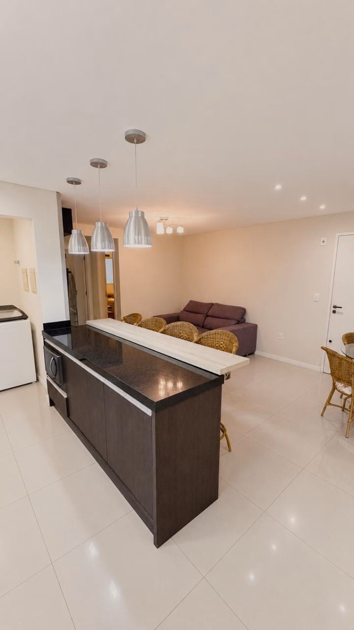 Apartamento 2 suítes em Meia Praia — Meia Praia, Itapema