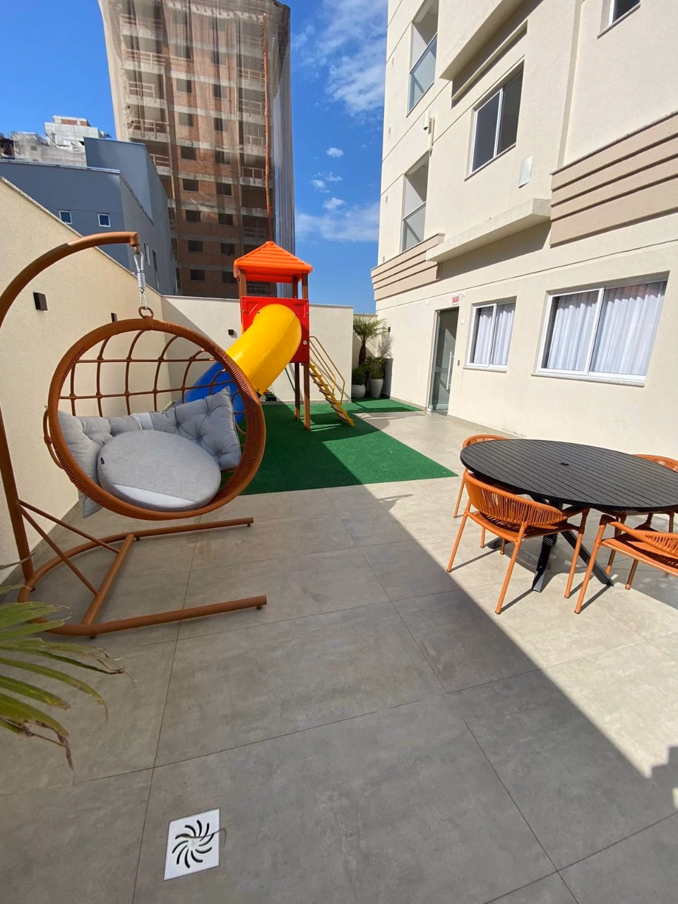 Residencial Place D'Italia - Rua 418, Bairro Morretes, Itapema - SC (23)