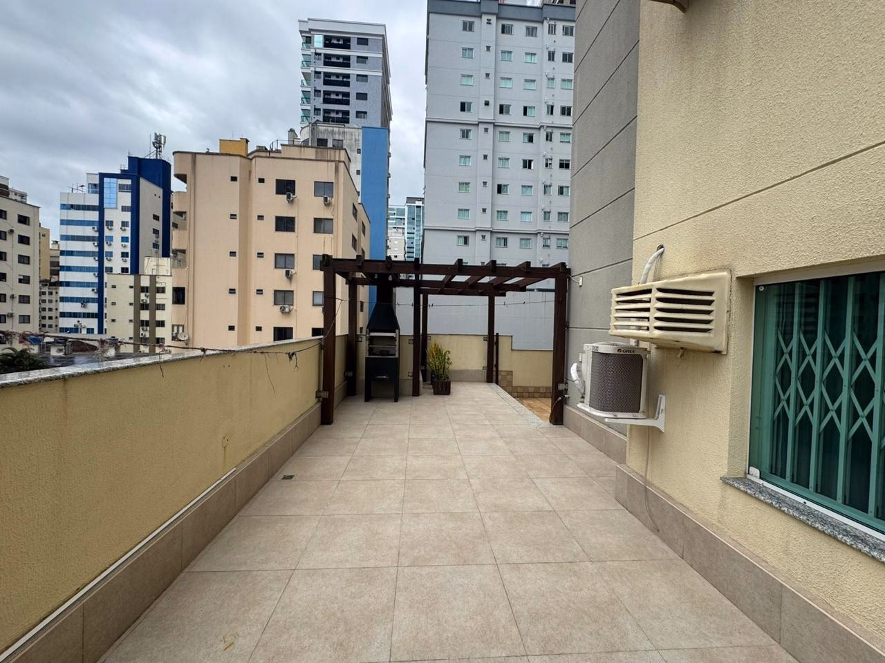 Empreendimento em Meia Praia, Itapema-SC (2)