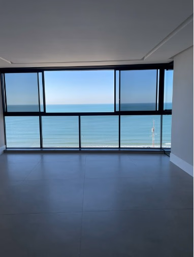 Apartamento 4 suítes em Meia Praia — Meia Praia, Itapema