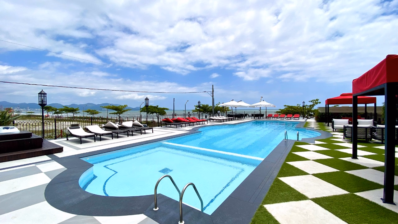 Apartamento frente mar a venda na Meia Praia em Itapema-SC (35)