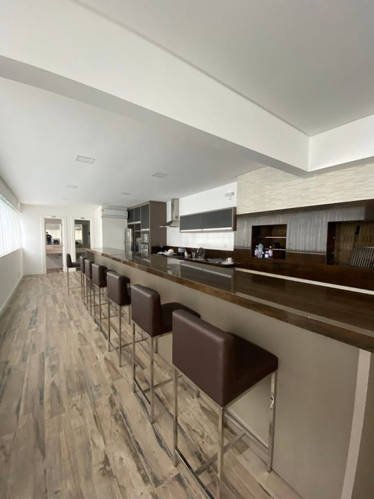 Apartamento mobiliado a venda no Palazzo Ducale em Meia Praia, Itapema (11)