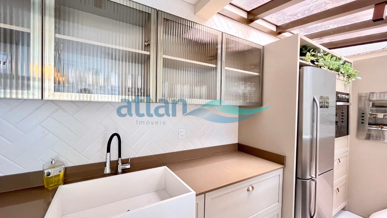 Apartamento quadra mar a venda na Meia Praia, Itapema-SC (16)