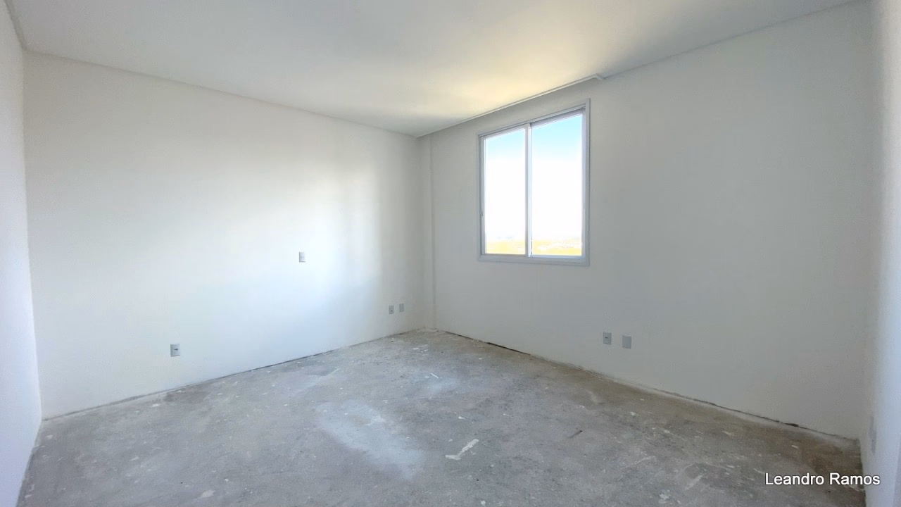 Apartamento 4 suítes em Meia Praia — Meia Praia, Itapema