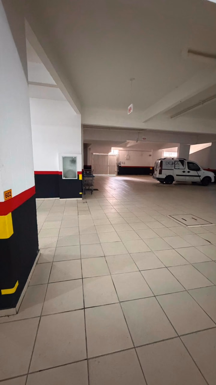 Apartamento 4 suítes em Meia Praia — Meia Praia, Itapema