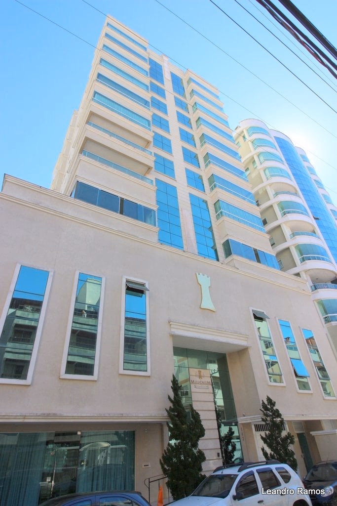 Millenium Residencial — Meia Praia