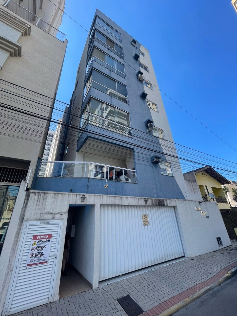 Costa Azul Residence — Meia Praia