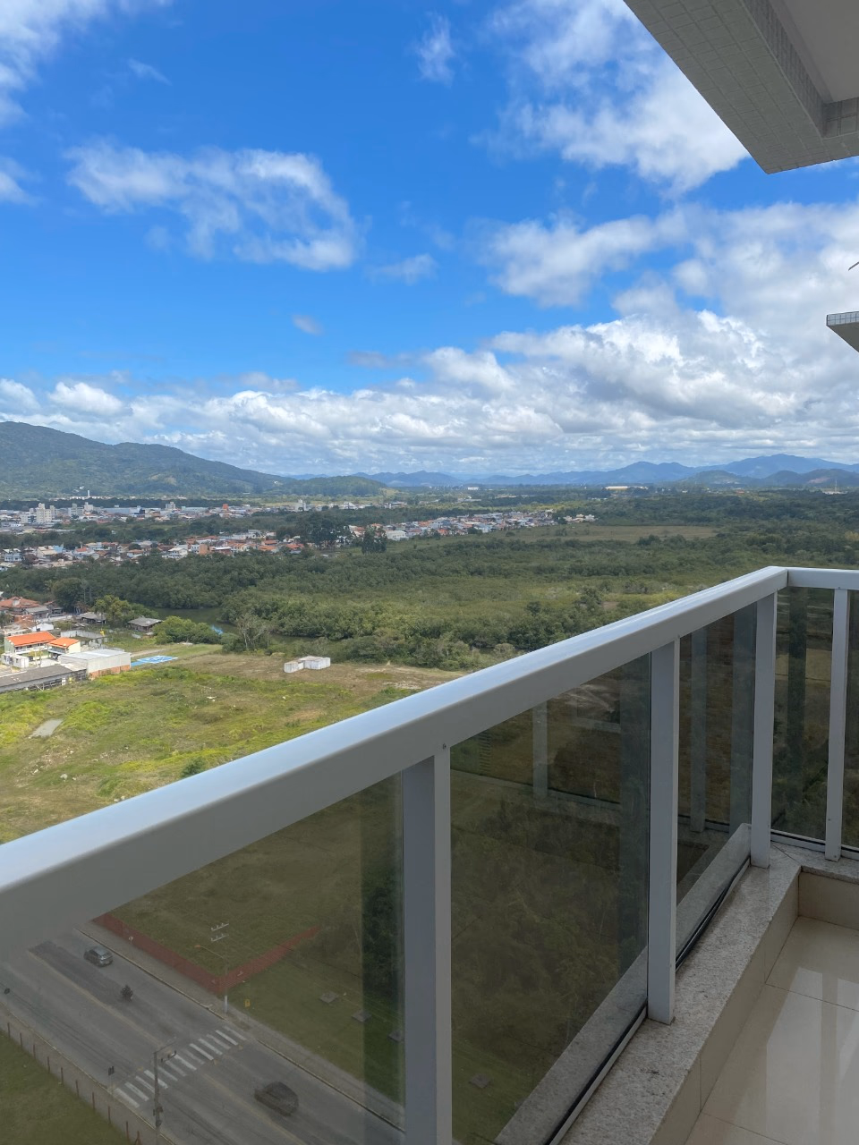 Apartamento 3 suítes em Meia Praia — Meia Praia, Itapema
