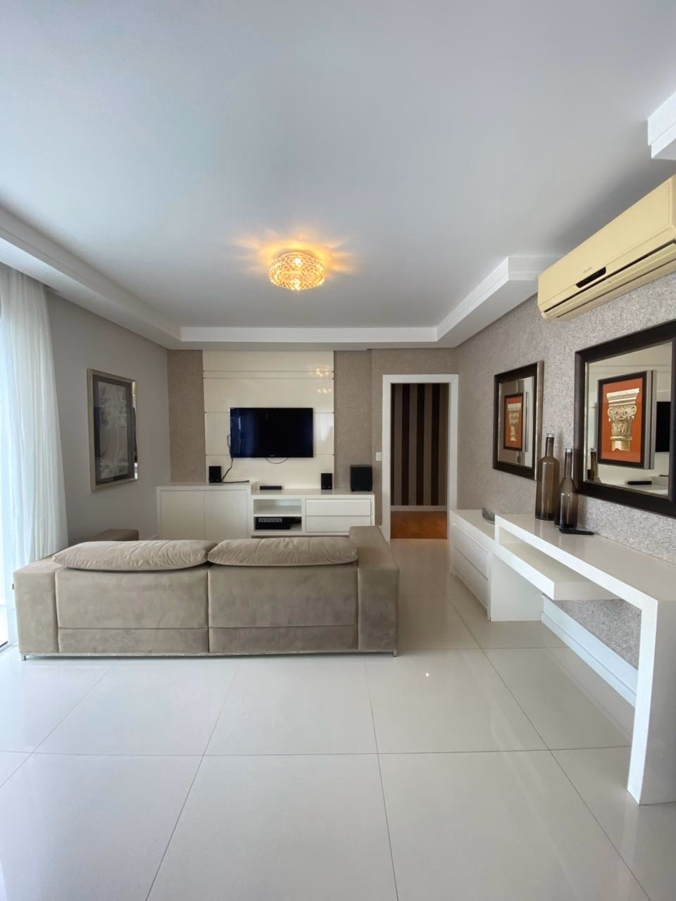 Apartamento 5 quartos em Meia Praia — Meia Praia, Itapema