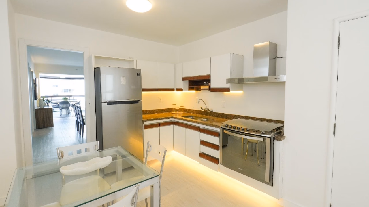 Apartamento 4 quartos em Meia Praia — Meia Praia, Itapema
