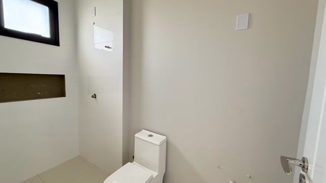 Apartamento 4 suítes em Meia Praia — Meia Praia, Itapema