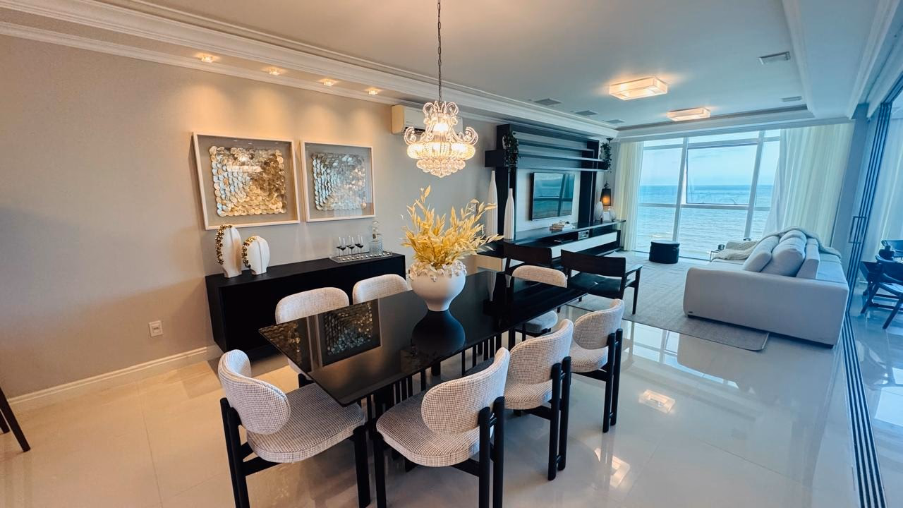 Apartamento 4 suítes em Meia Praia — Meia Praia, Itapema