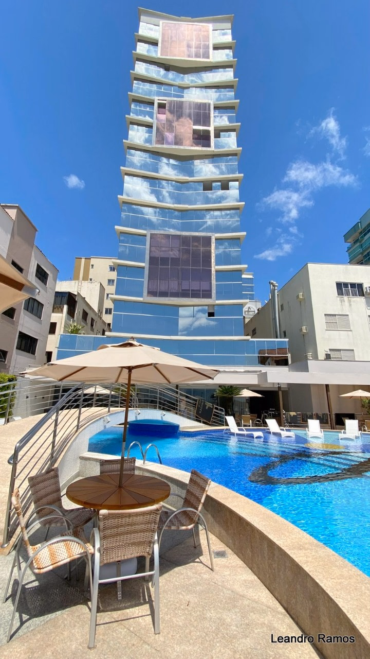Apartamento quadra mar a venda na Meia Praia, Itapema-SC (3)