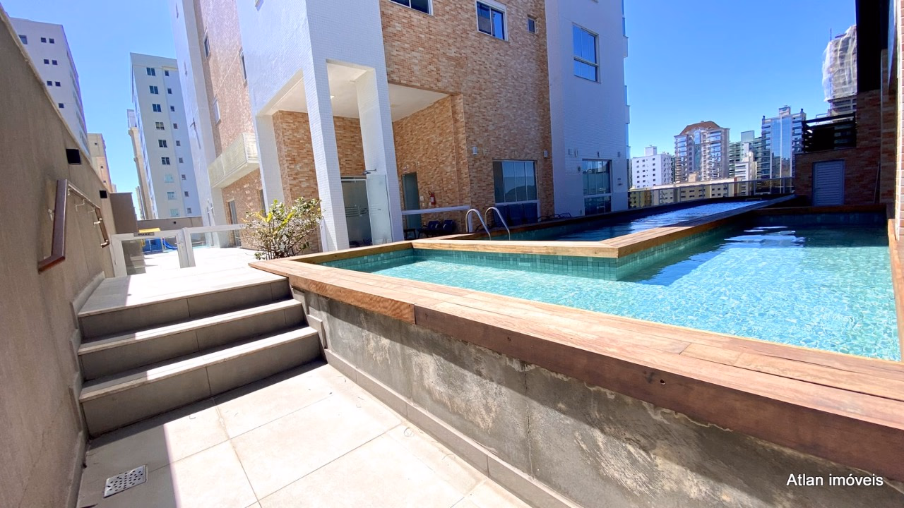Apartamento quadra mar a venda em Meia Praia, Itapema-SC (4)