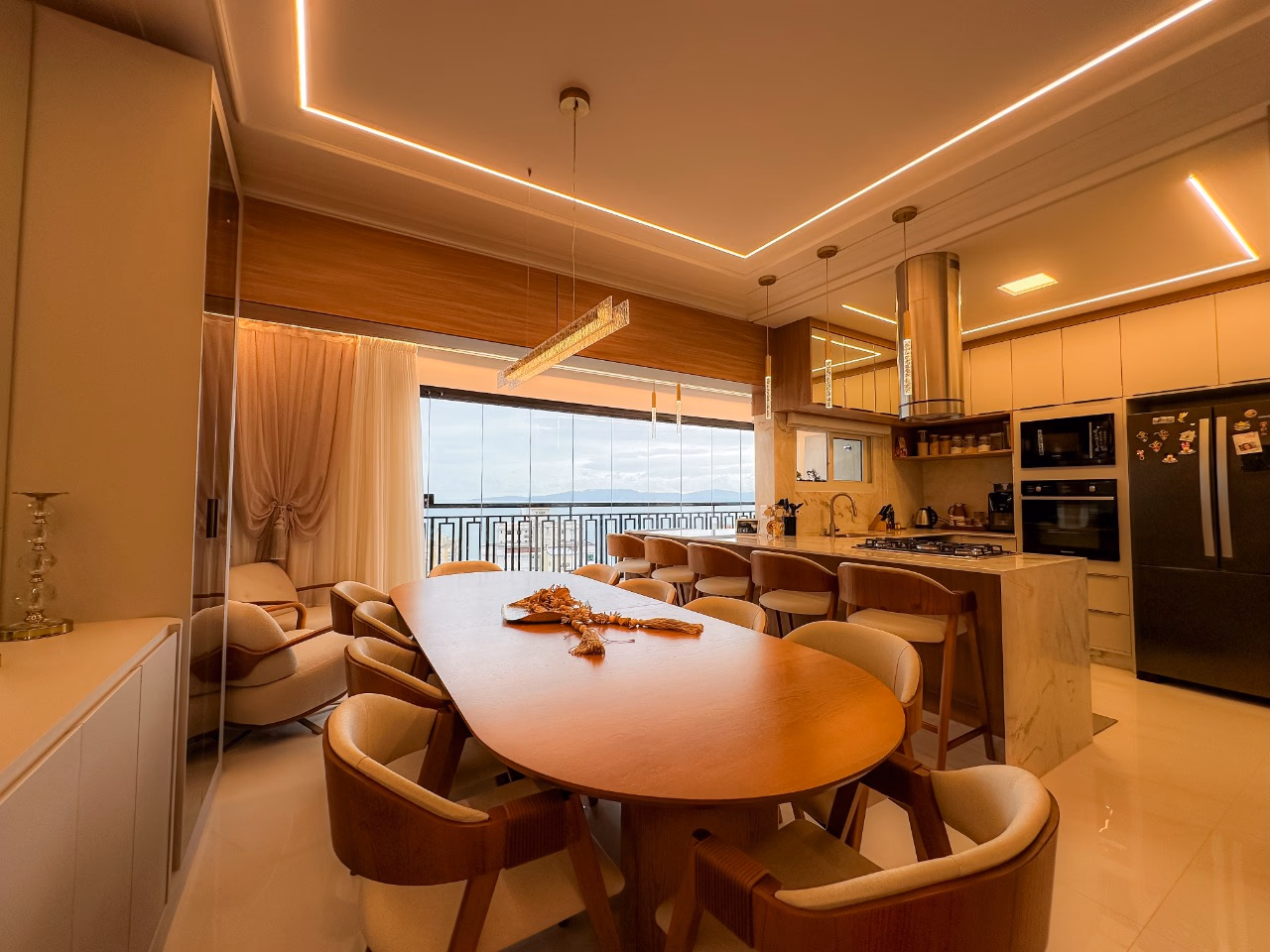 Apartamento 4 suítes em Centro — Centro, Itapema