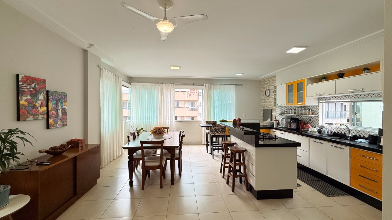 Apartamento 3 quartos em Meia Praia — Meia Praia, Itapema