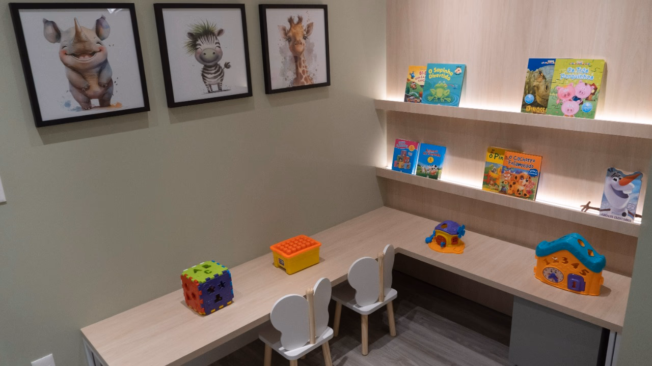 Apartamento a venda em Meia Praia, Itapema- SC, Res Oxford