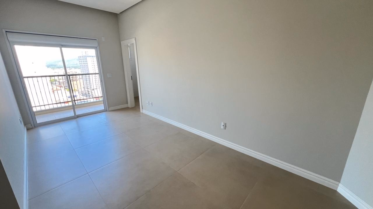 Apartamento 4 suítes em Meia Praia — Meia Praia, Itapema