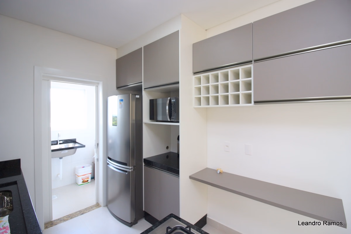 Apartamento 3 suítes em Meia Praia — Meia Praia, Itapema