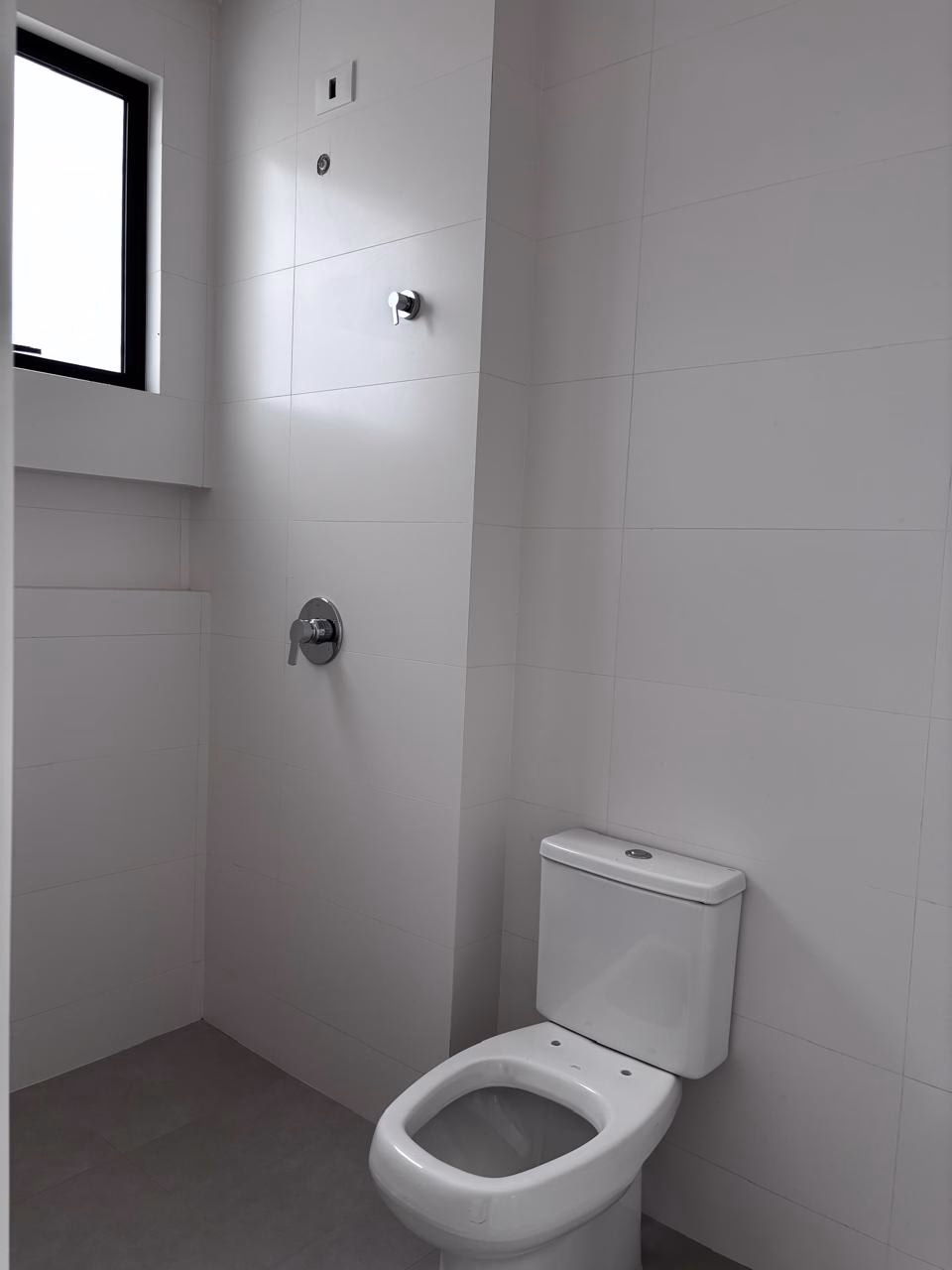 Apartamento 3 suítes em Meia Praia — Meia Praia, Itapema