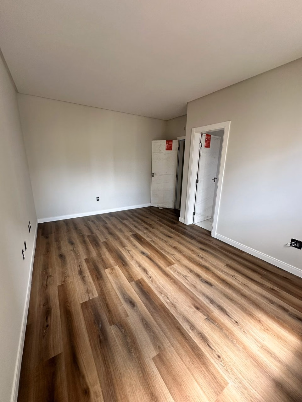 Apartamento 3 suítes em Meia Praia — Meia Praia, Itapema
