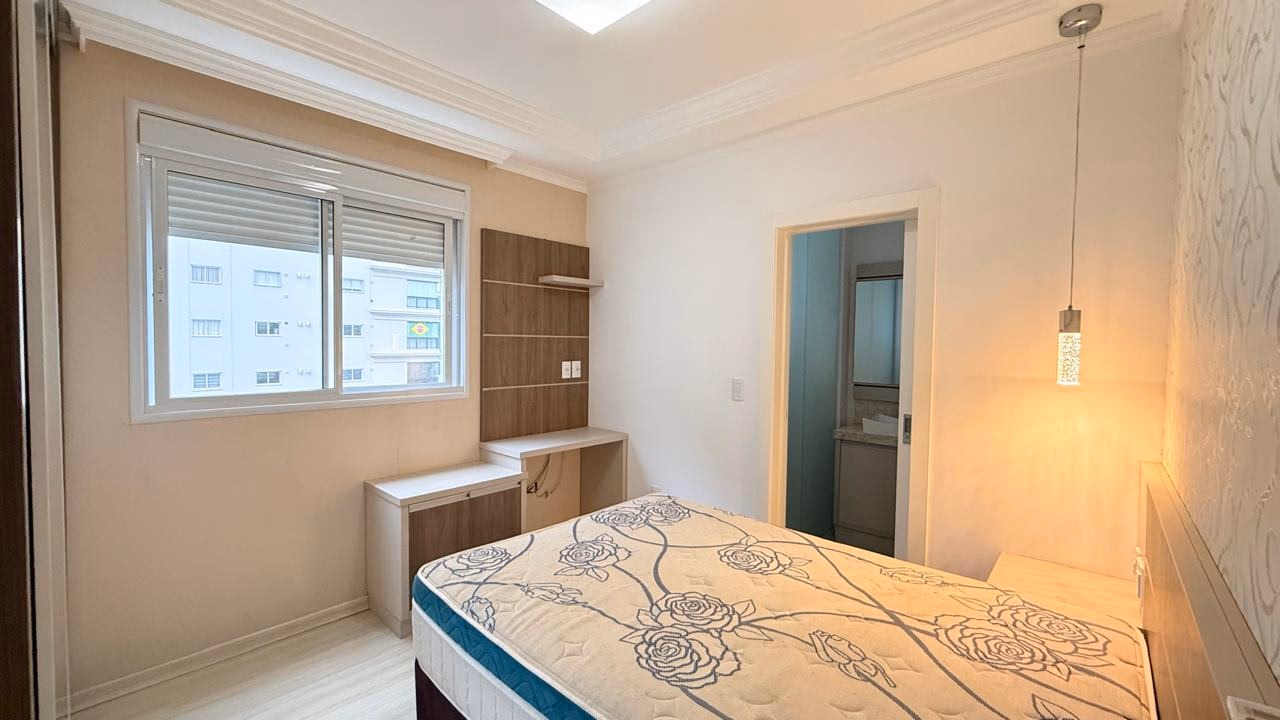 Apartamento 4 suítes em Meia Praia — Meia Praia, Itapema